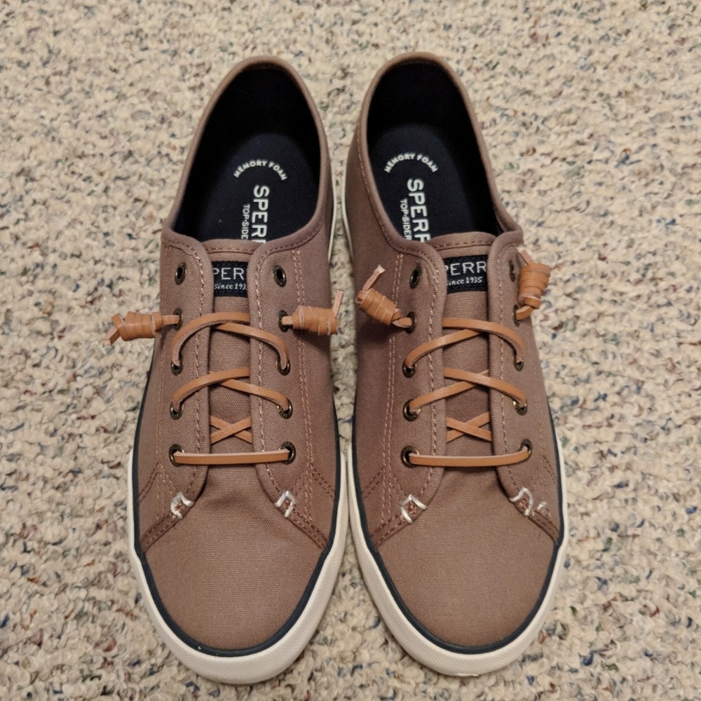 Sperry Topsiders